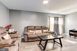 2409 Kilpatrick Pl, Dumfries, VA 22026 - Photo 19
