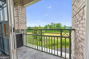 810 Belmont Bay Dr, Woodbridge, VA 22191 - Photo 17