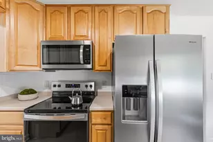 12307 Mulberry Ct, Woodbridge, VA 22192 - Photo 19