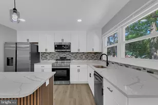 4950 Kirwyn Ct, Woodbridge, VA 22193 - Photo 9