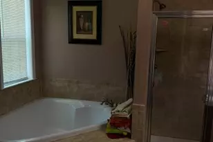 6811 Hampton Bay Ln, Gainesville, VA 20155 - Photo 15