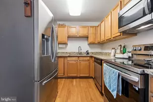 4850 Langer Ln, Woodbridge, VA 22193 - Photo 7