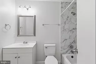 1921 Winslow Ct, Woodbridge, VA 22191 - Photo 19