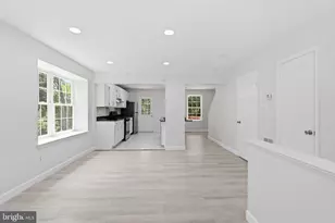 1921 Winslow Ct, Woodbridge, VA 22191 - Photo 5