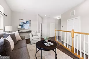 810 Belmont Bay Dr, Woodbridge, VA 22191 - Photo 5
