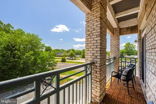 810 Belmont Bay Dr, Woodbridge, VA 22191 - Photo 33
