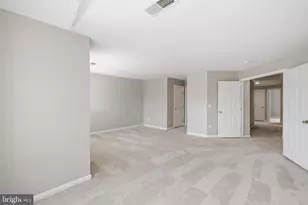 6008 Preswell Ct, Gainesville, VA 20155 - Photo 21