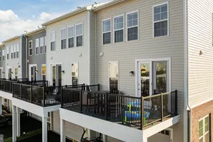 6746 Upland Mnr Dr, Gainesville, VA 20155 - Photo 19