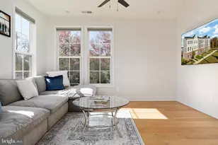 6746 Upland Mnr Dr, Gainesville, VA 20155 - Photo 33