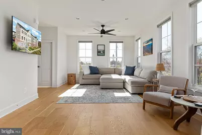 6746 Upland Manor Drive, Gainesville, VA 20155 - Photo 5