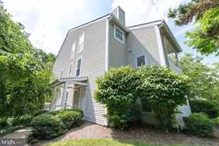 12110 Cardamom Dr, Woodbridge, VA 22192 - Photo 1