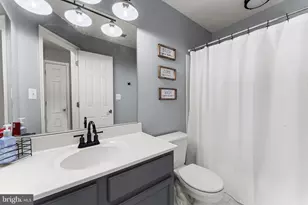 9887 Solitary Pl, Bristow, VA 20136 - Photo 37
