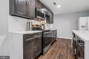 7907 Maplewood Dr, Manassas, VA 20111 - Photo 7