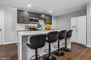 7907 Maplewood Dr, Manassas, VA 20111 - Photo 9