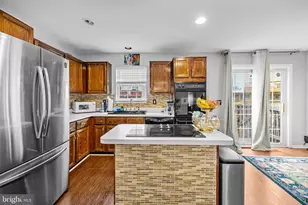 9087 Slate Stone Loop, Bristow, VA 20136 - Photo 7