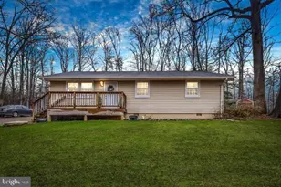 7013 Trails End Rd, Manassas, VA 20112 - Photo 1