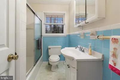 7013 Trails End Road, Manassas, VA 20112 - Photo 7