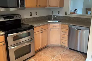 3961 Conquest Ct, Woodbridge, VA 22192 - Photo 5