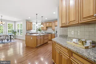 4759 Charter Ct, Woodbridge, VA 22192 - Photo 31