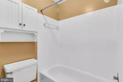 5566 Saint Charles Drive, Woodbridge, VA 22193 - Photo 25