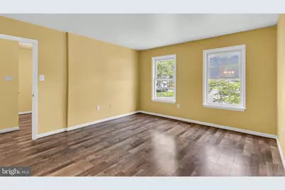 5566 Saint Charles Drive, Woodbridge, VA 22193 - Photo 21