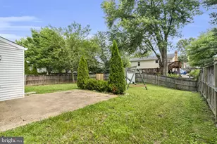 5566 St Charles Dr, Woodbridge, VA 22193 - Photo 33
