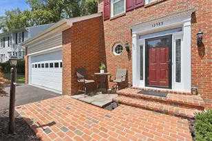 12585 Cricket Ln, Woodbridge, VA 22192 - Photo 3
