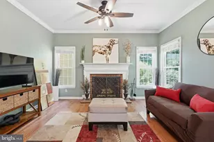 12585 Cricket Ln, Woodbridge, VA 22192 - Photo 19