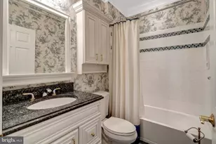 5245 Armour Ct, Haymarket, VA 20169 - Photo 13