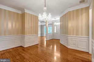 5245 Armour Ct, Haymarket, VA 20169 - Photo 9