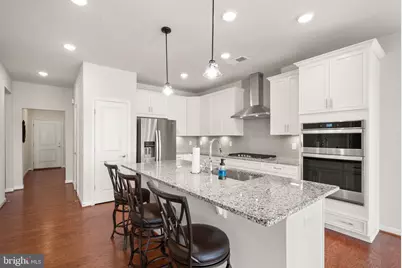 6765 Azalea Garden Lane, Haymarket, VA 20169 - Photo 9