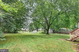 13881 Langstone Dr, Woodbridge, VA 22193 - Photo 35