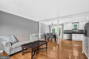 13881 Langstone Dr, Woodbridge, VA 22193 - Photo 15