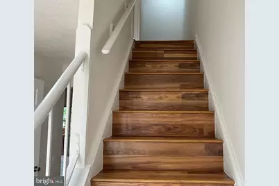 2023 Mayflower Drive, Woodbridge, VA 22192 - Photo 19