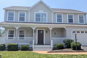 13296 Orangewood Dr, Woodbridge, VA 22193 - Photo 1