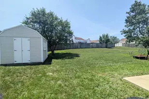 13296 Orangewood Dr, Woodbridge, VA 22193 - Photo 3