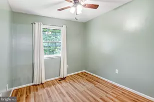 1947 Mayflower Dr, Woodbridge, VA 22192 - Photo 19