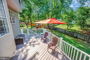 18849 Beaten Path Ct, Triangle, VA 22172 - Photo 11