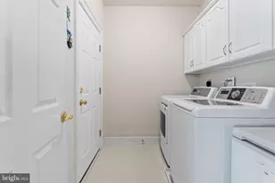 16505 Murray Pl, Woodbridge, VA 22191 - Photo 19
