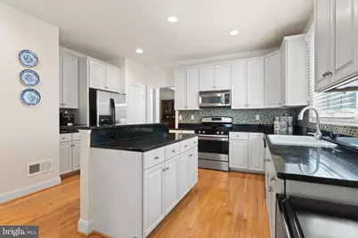 16505 Murray Place, Woodbridge, VA 22191 - Photo 11