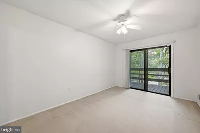 12304 Persimmon Place, Woodbridge, VA 22192 - Photo 11