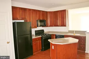 15974 Canada Goose Loop, Woodbridge, VA 22191 - Photo 17