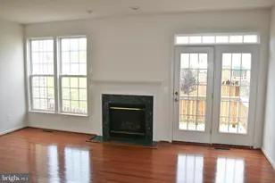 15974 Canada Goose Loop, Woodbridge, VA 22191 - Photo 5