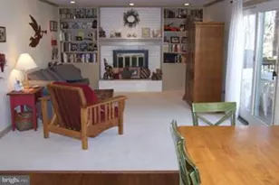 15404 Beachview Dr, Montclair, VA 22025 - Photo 9