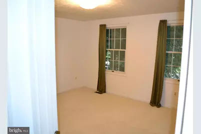 15404 Beachview Drive, Montclair, VA 22025 - Photo 13