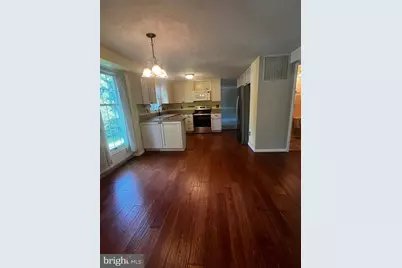 15404 Beachview Drive, Montclair, VA 22025 - Photo 5
