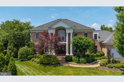 8382 Pedigrue Court, Gainesville, VA 20155 - Photo 9