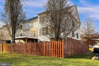 6913 Stanwick Square, Gainesville, VA 20155 - Photo 47