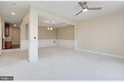6913 Stanwick Square, Gainesville, VA 20155 - Photo 7