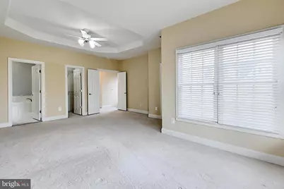 6913 Stanwick Square, Gainesville, VA 20155 - Photo 23